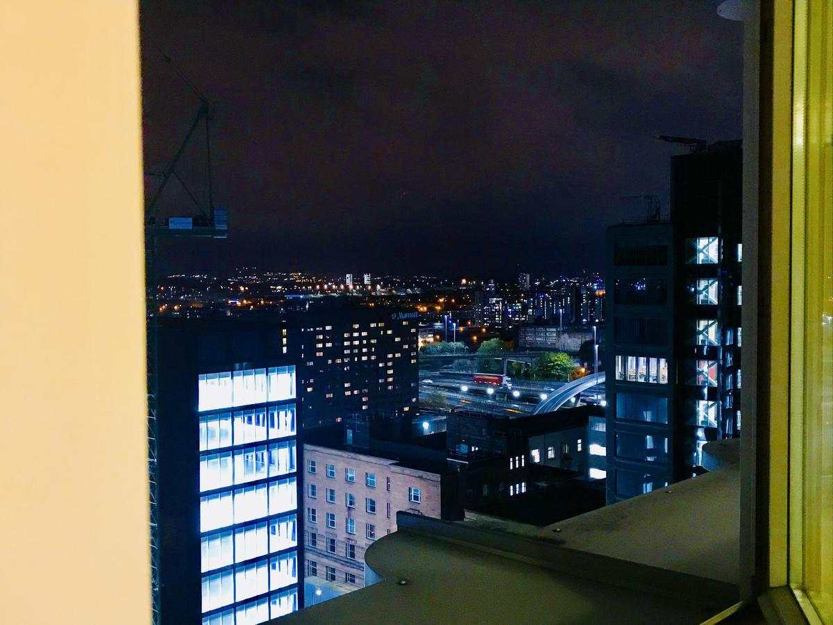 Glasgow Central Station Skyline Apartment With Parking — Photos 3