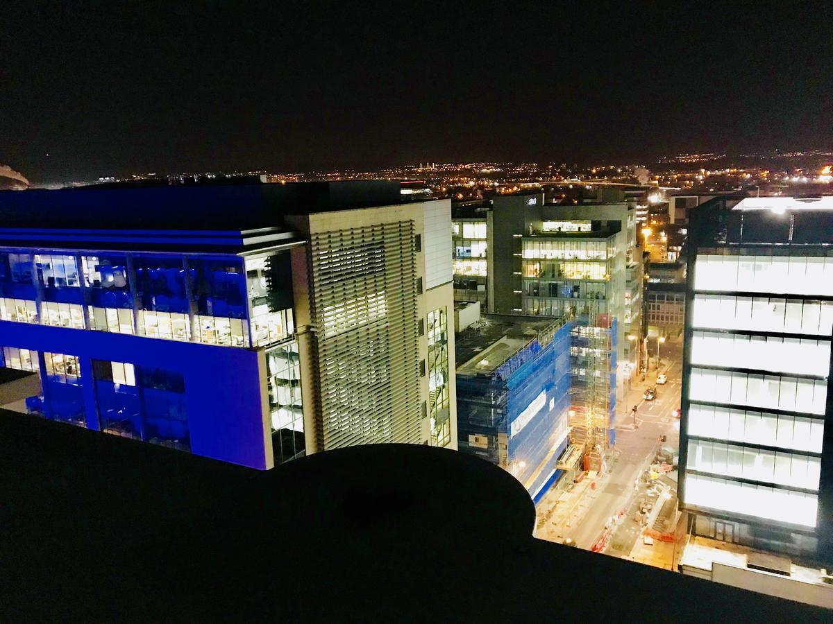 Glasgow Central Station Skyline Apartment With Parking — Photos 2